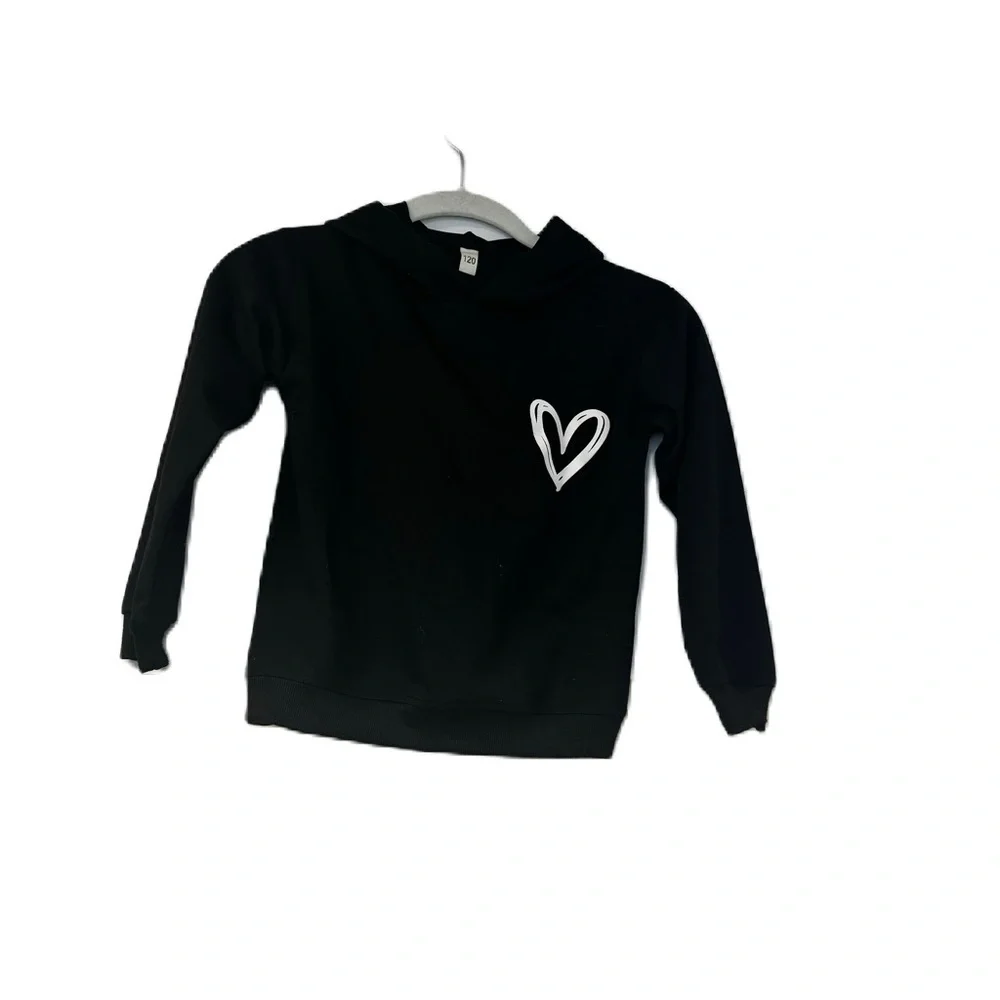 Children's Place Flawless rainbow zip up black heart hoodie sz 5/6 casual fun